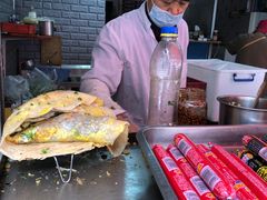 -正宗杂粮煎饼香软鸡蛋饼