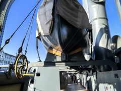 -阿芙乐尔号巡洋舰