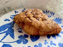 巧克力榛子曲奇可颂-LANLIZI BAKERY(COSMO店)