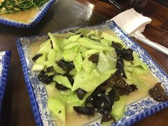 -老味道1992(武当山店)