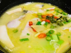 -国际青年会议酒店-苏莱斯餐厅