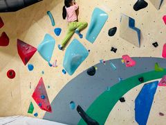 -ROCKPLUS攀岩馆(环宇城店)