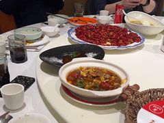 -渝信川菜 · 川味家常菜(财富购物中心店)