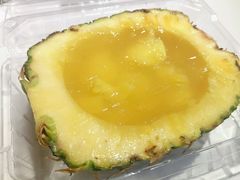 -志龙皇冠吃货椰子铺