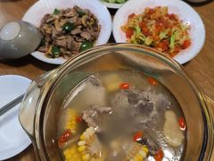-天鹅到家·保姆月嫂育儿嫂(蔚蓝海岸店)