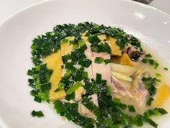 -渝信川菜 · 川味家常菜(财富购物中心店)