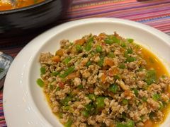 -香巴拉云南餐厅(华莱坞店)