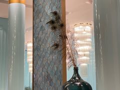 -孔雀云贵川·融合菜(长宁来福士店)