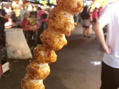 -六合夜市