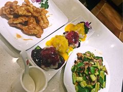 -闫府私房菜(经四路万达店)