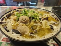 -肥汁米蘭香港米线(宁波路总店)