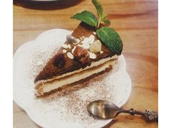 提拉米苏-盘炉forenza·云贵川融合小食堂 ( 钟楼中柳巷店)
