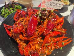 -巴厘龙虾·榜首油焖大虾(音乐学院·沿江酒馆店)