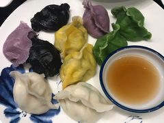 五味海鲜水饺拼盘-东莱馋房(陆家嘴店)