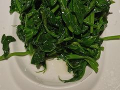 清炒豌豆尖-渝信川菜(西单店)