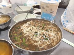 -正宗杨记普洱酸醋米线(总店)