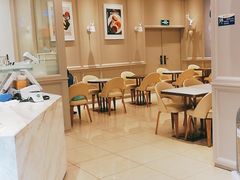 用餐区-面包新语(龙湖·西宸天街店)