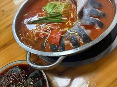 -苗侗地道红酸.酸汤鱼·酸汤牛肉