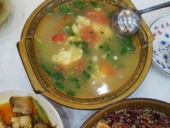 -乡土特色.冷锅鱼.牦牛肉汤锅