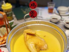 金牌花胶鸡煲-禄婶鸡煲·打边炉