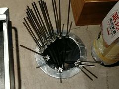 现穿羊肉串-丰茂烤串(钦州北路店)