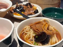 -松鹤面馆·古法焖肉面(观前店)