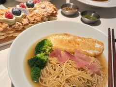 -MONICH牛排融合餐厅(和义大道购物中心店)