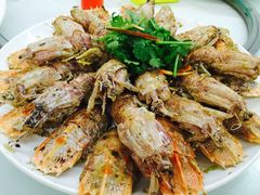 -量贩海鲜餐厅