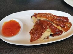 脆皮吊烧鸡-蝴蝶里·粤菜·点心(滨江龙湖店)