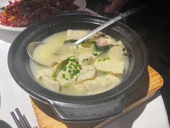 -小河盐帮·私家菜·烤鸭(三元桥·霄云路店)