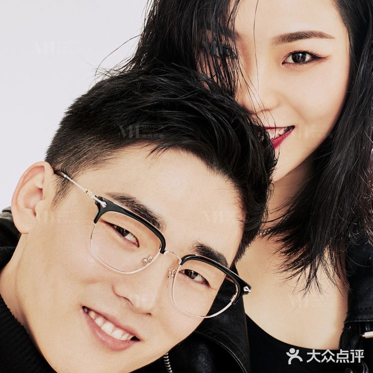 深圳婚纱照 | 单色背景拍出来的高级感