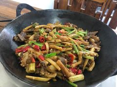 -牛八宝桂林米粉(八里庄店)