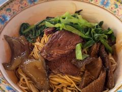 -金杨拉面王小吃面馆·牛三宝面·红烧牛肉粉