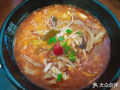 -渝和喵叔米线(南坪万达店)