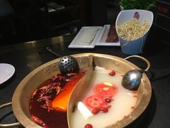 -怡品川宇火锅(宝立方店)