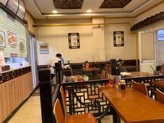 大堂-小姜锅贴(凤凰街店)