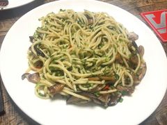 -HIGH FIVE哈福手工汉堡(桂林路店)