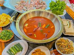 -老刘生态大鱼坊铁锅炖鱼(赛马场店)