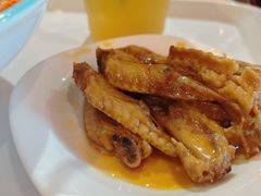 -何记花甲(海岸城旗舰店)