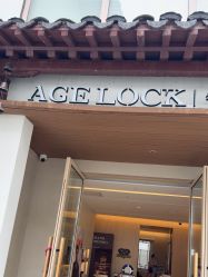 -AGE LOCK 锁龄美肌