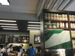 -星巴克(昆明美辰百货店)