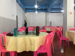 大堂-源海渔村·现捞海鲜(大角湾店)