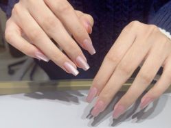 -艾珂·美甲美睫