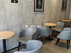 -瑞幸咖啡(灵芝地铁站店)