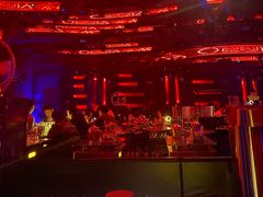 -欧米亚派对酒吧(绵阳店)