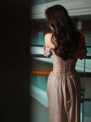 点击看大图 -LOVINA洛维娜婚纱礼服
