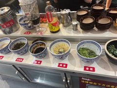 -卤校长老火锅(杨家坪直营店)