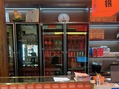 -阿瓦山寨·湘菜现炒·剁椒鱼头王(咸阳总店)