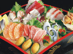-千鹤日本料理(穿山路店)