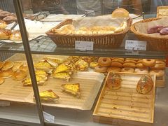 -Bread Talk 面包新语(荟聚店)